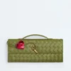 Andiamo Clutch