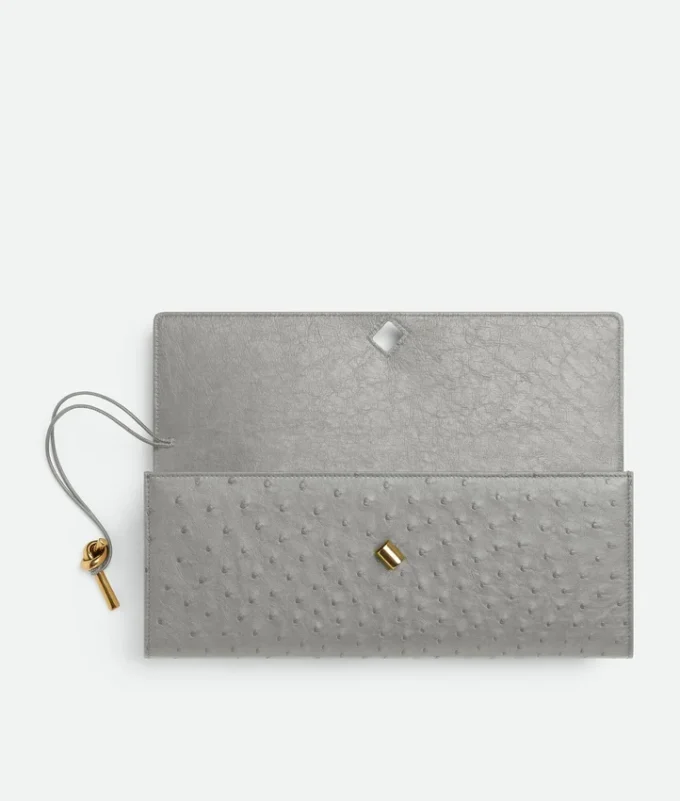 Andiamo Clutch