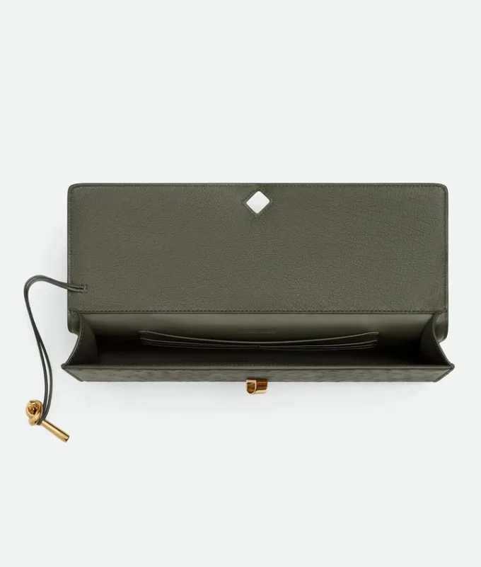 Andiamo Clutch