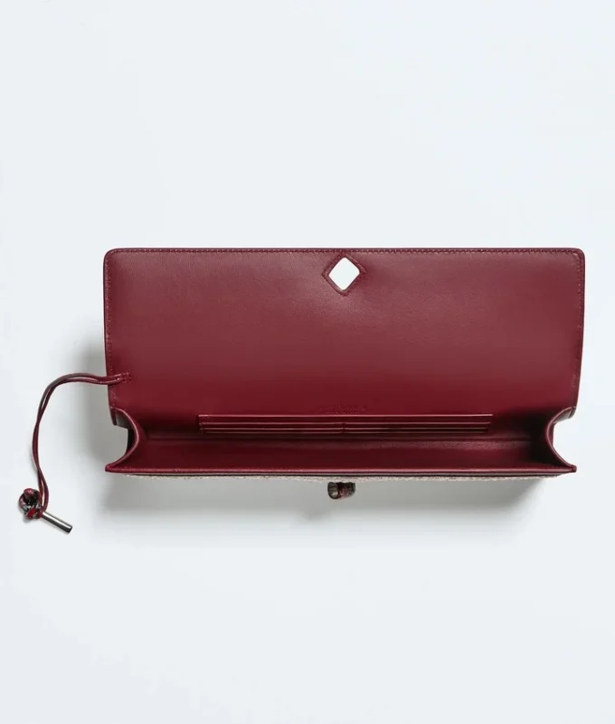 Andiamo Clutch