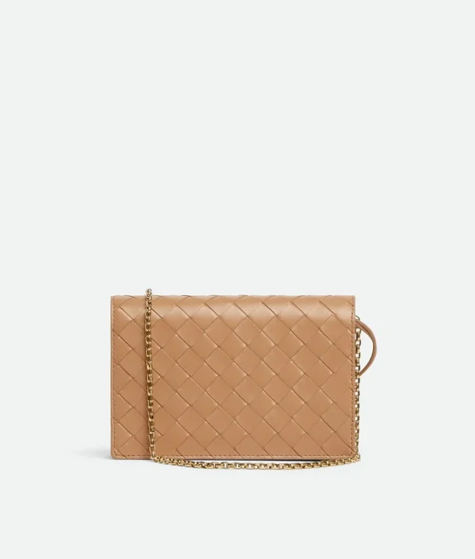 Andiamo Pouch on Chain