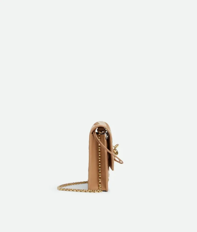 Andiamo Pouch on Chain