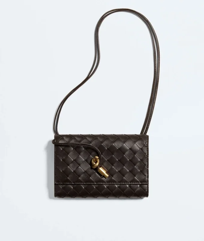 Andiamo Pouch on Strap
