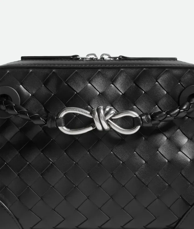 Andiamo Zipped Messenger