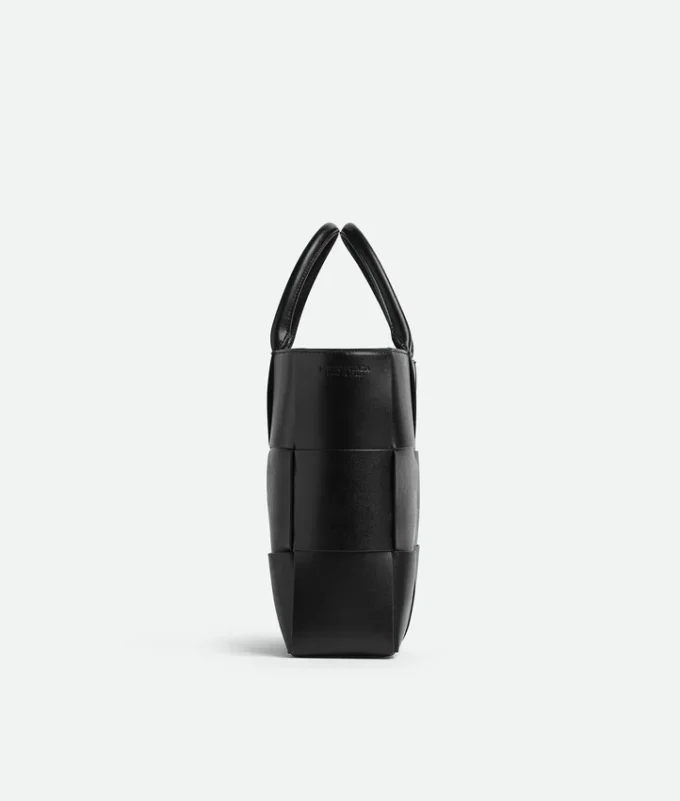Arco Tote