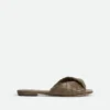 Blink Flat Mule