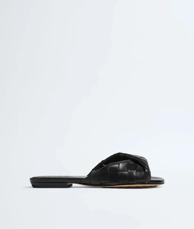 Blink Flat Mule