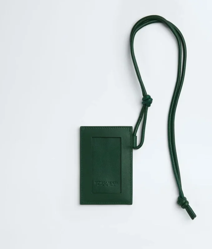Cassette Badge Holder