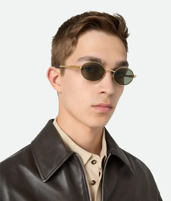 Classic Oval Sunglasses