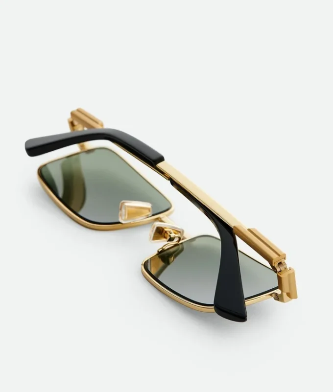 Classic Rectangular Sunglasses