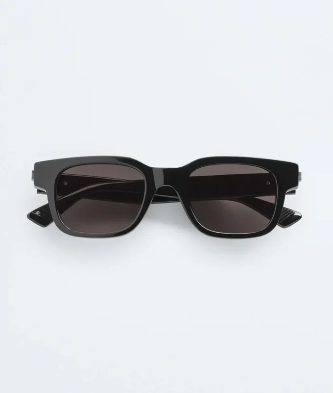 Classic Squared Sunglasses