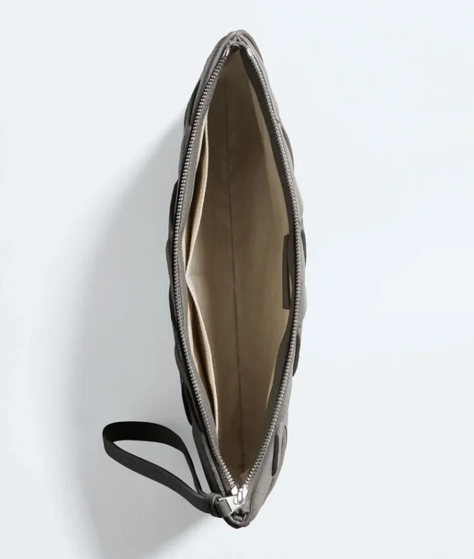 Diago Large Pouch