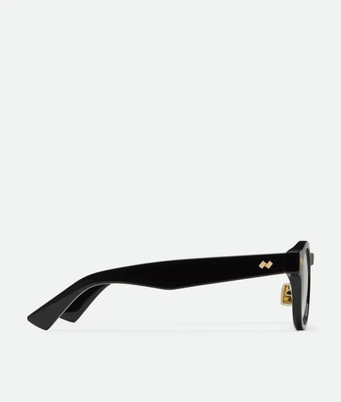 Dizzy Round Eyeglasses