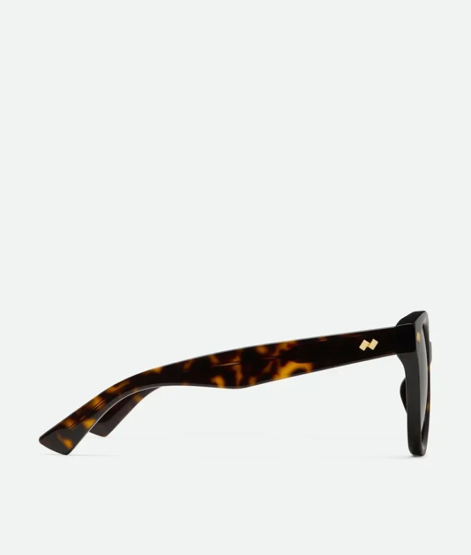 Dizzy Round Sunglasses