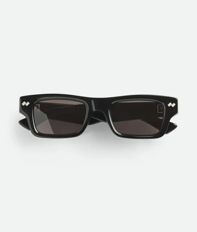 Dizzy Square Sunglasses
