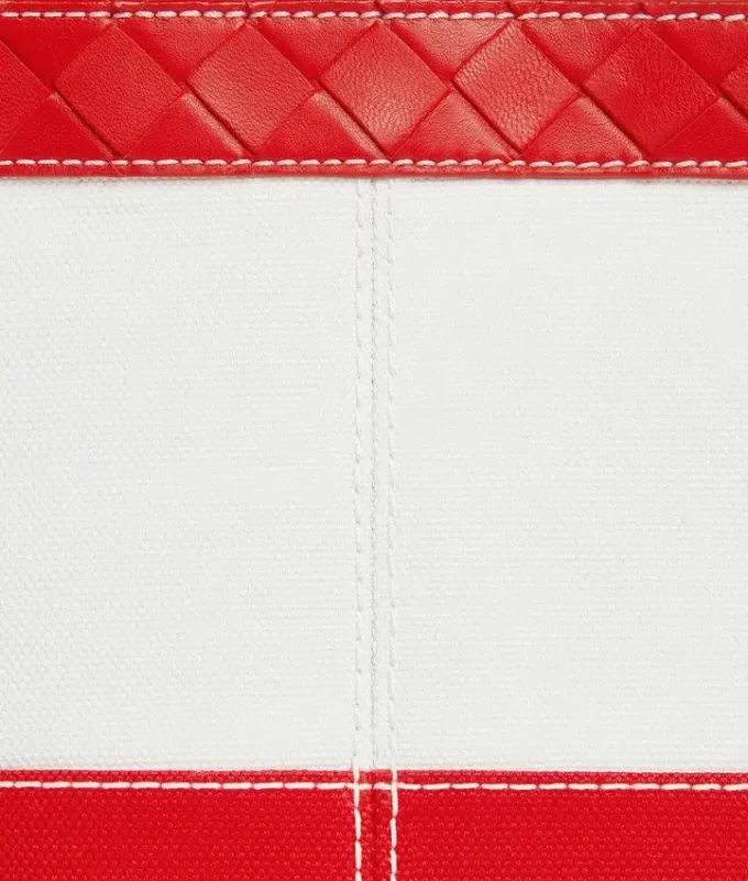 Flip Flap Medium Pouch