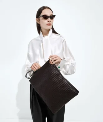 Giornale Pouch