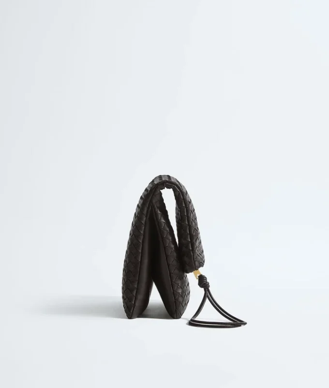 Giornale Pouch