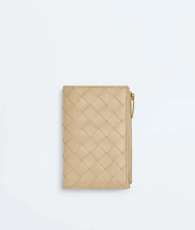 Intrecciato Medium Bi-Fold Wallet