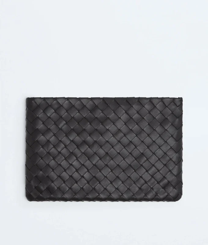 Intrecciato Medium Flat Pouch