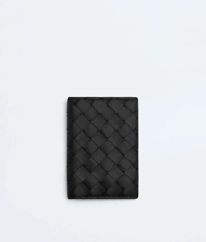 Intrecciato  Passport Case