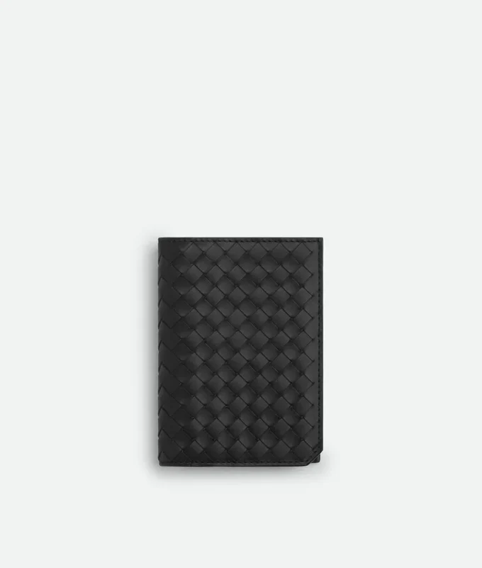 Intrecciato Piccolo Passport Case