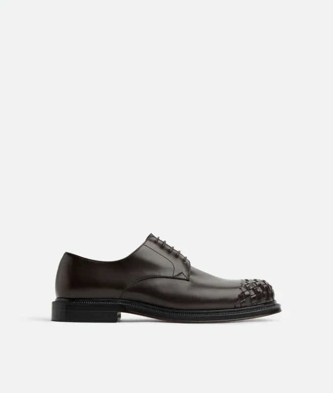 James Lace-Up Shoe