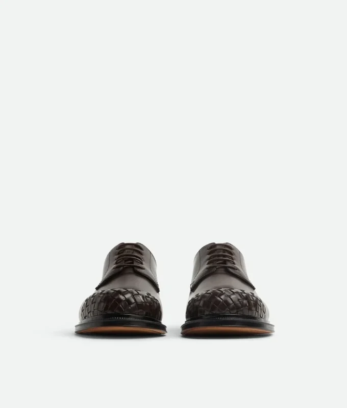 James Lace-Up Shoe