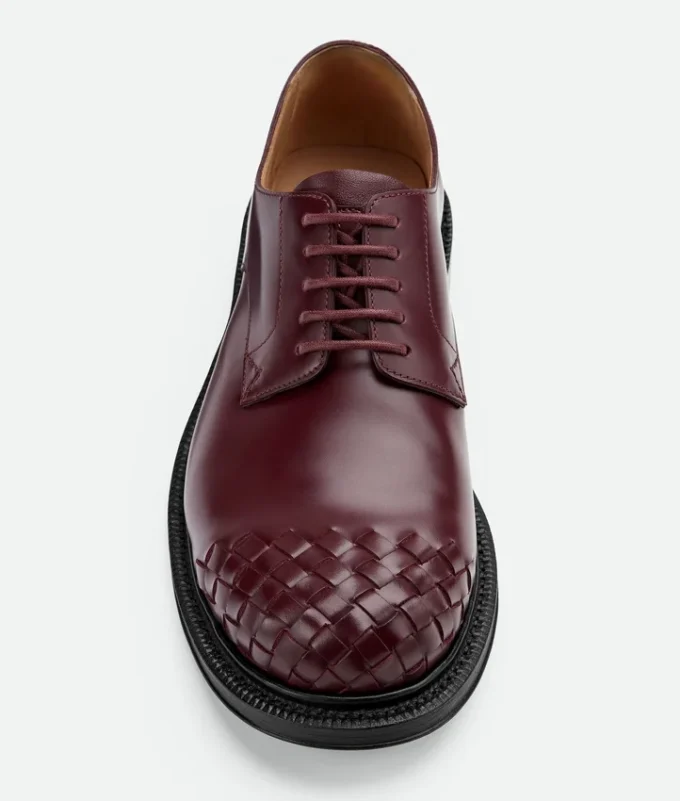 James Lace-Up Shoe