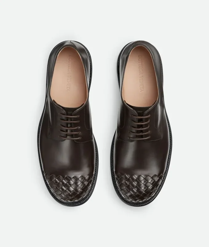 James Lace-Up Shoe