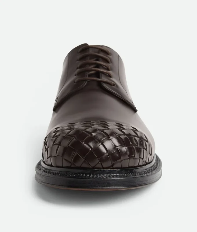 James Lace-Up Shoe