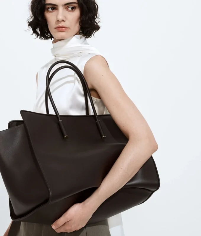 Large Barbara Tote