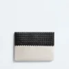 Mare Pouch
