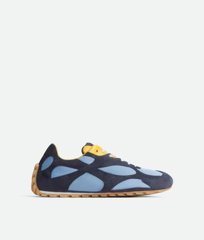 Orbit Flash Sneaker