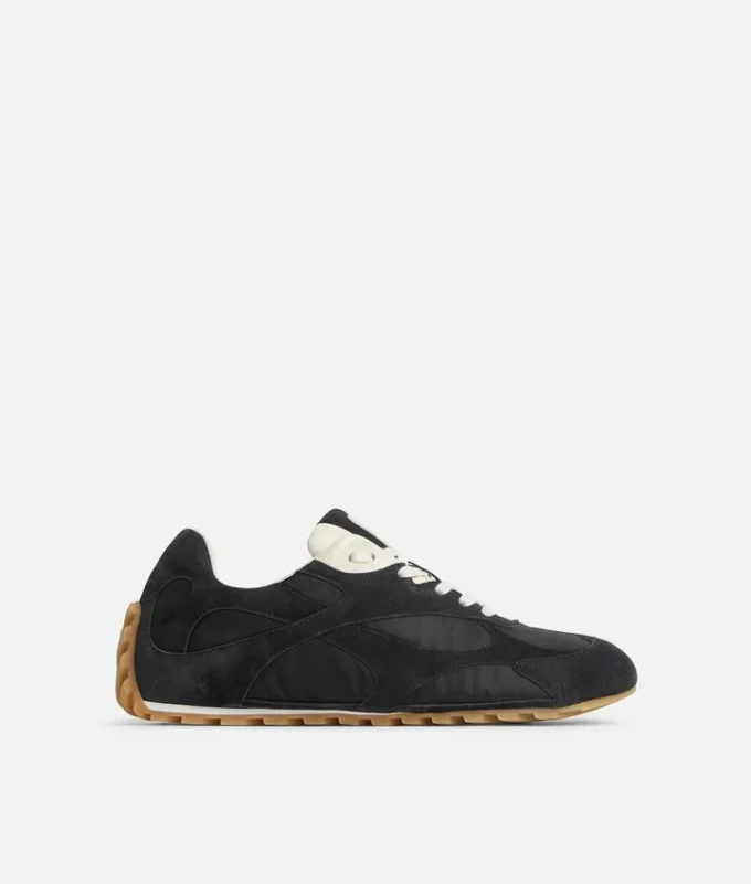 Orbit Flash Sneaker