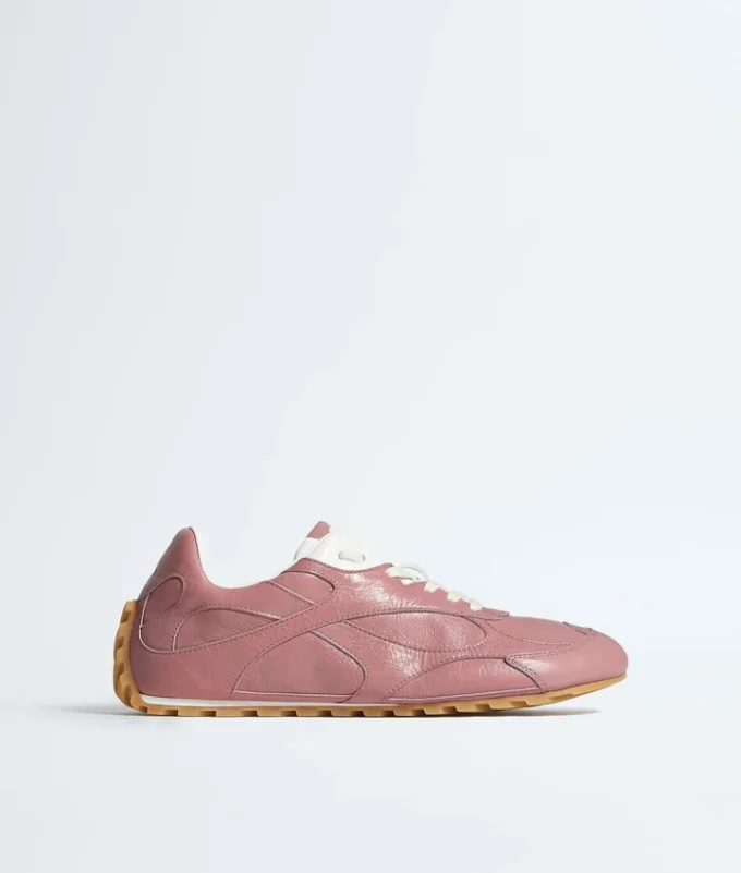 Orbit Flash Sneaker