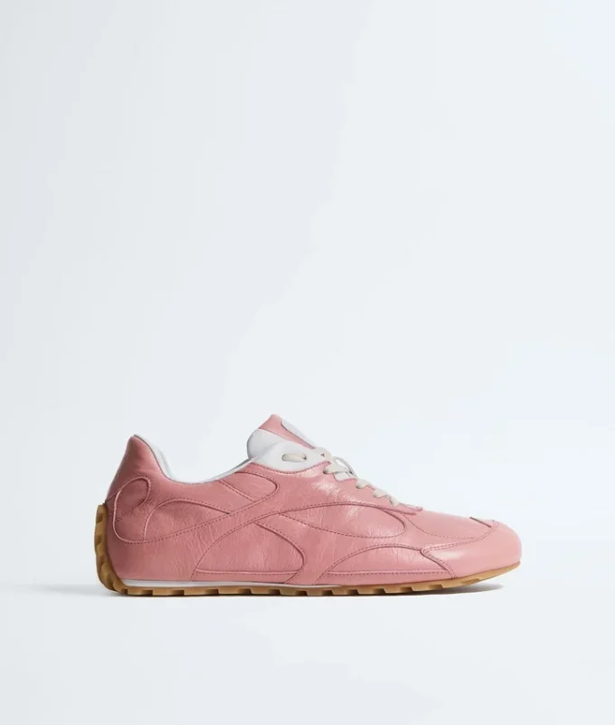 Orbit Flash Sneaker