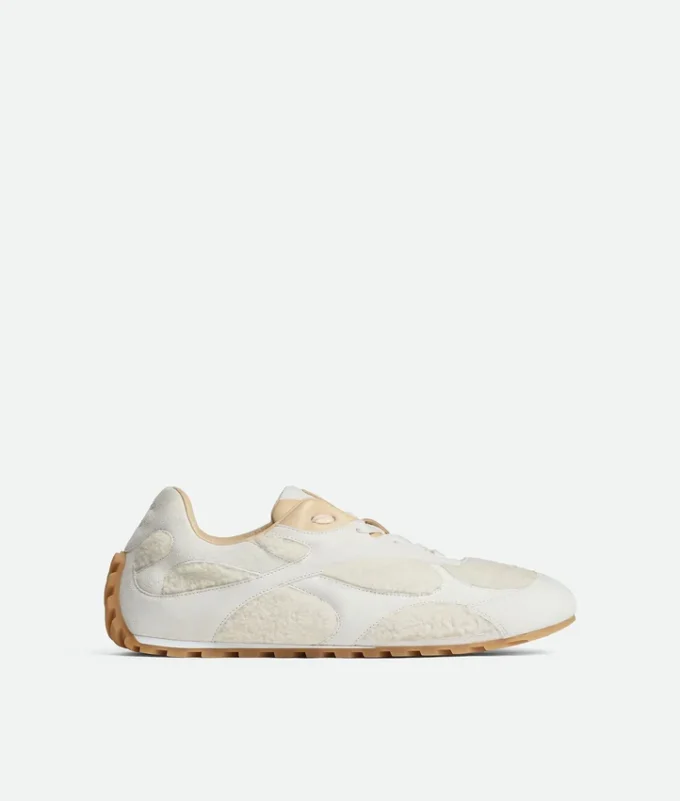 Orbit Flash Sneaker