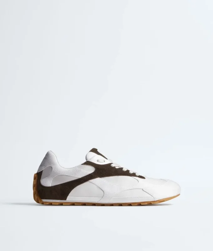Orbit Flash Sneaker