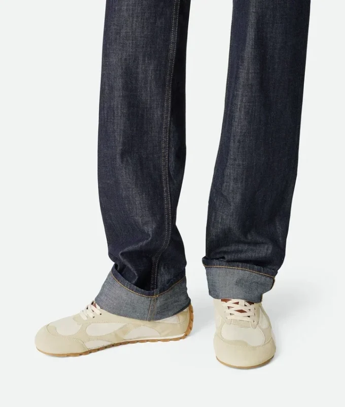 Orbit Flash Sneaker