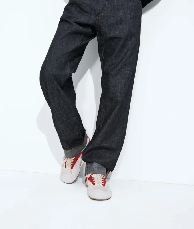 Orbit Flash Sneaker