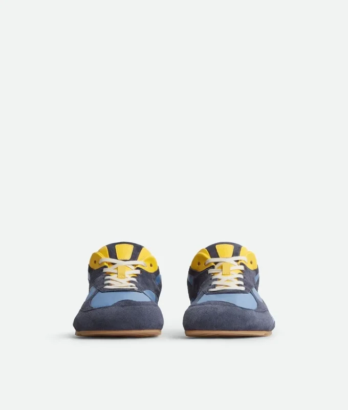 Orbit Flash Sneaker