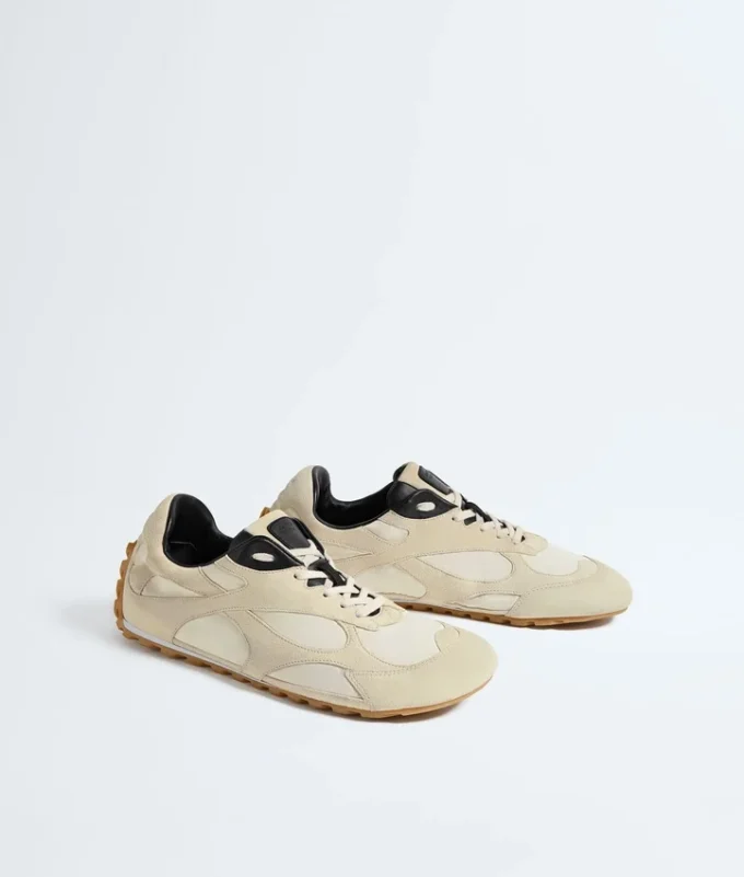 Orbit Flash Sneaker