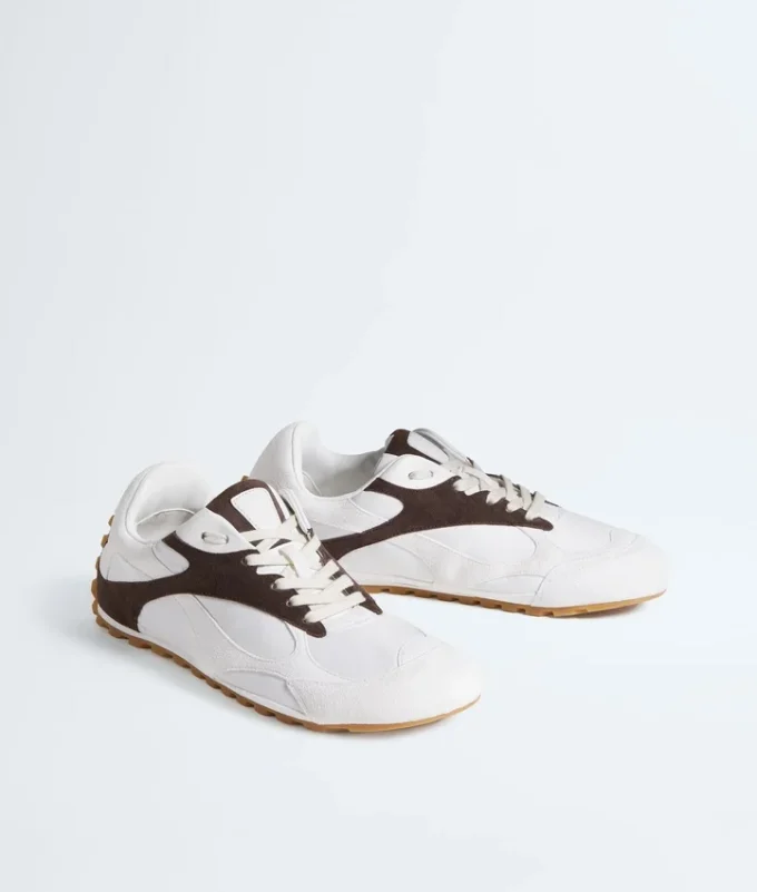 Orbit Flash Sneaker