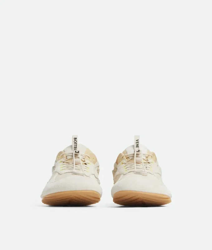 Orbit Flash Sneaker