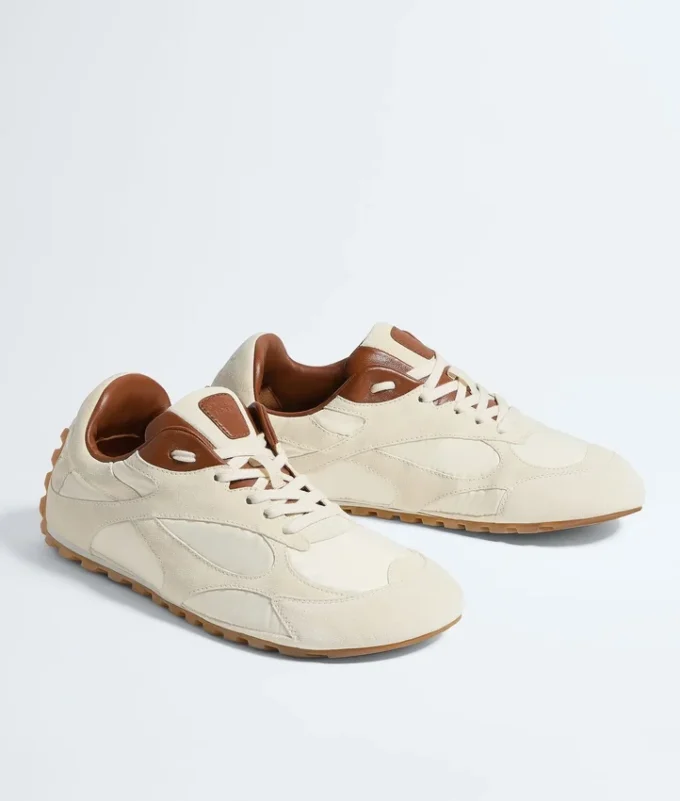 Orbit Flash Sneaker