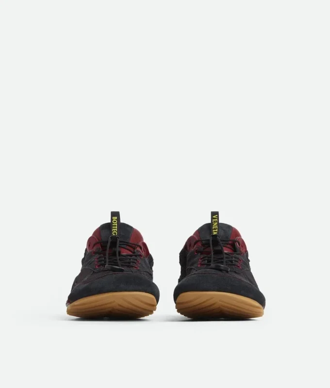 Orbit Flash Sneaker