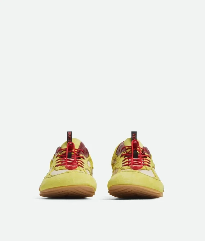 Orbit Flash Sneaker