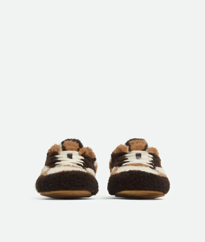 Orbit Flash Sneaker
