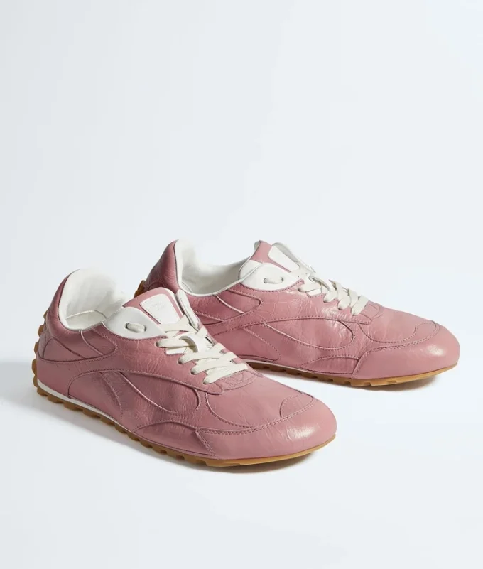 Orbit Flash Sneaker